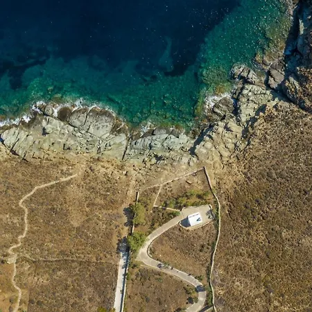 Vila La Chapelle Est In Tinos