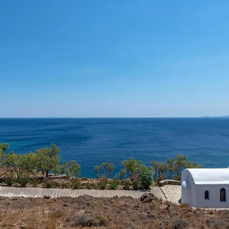 La Chapelle Est In Tinos