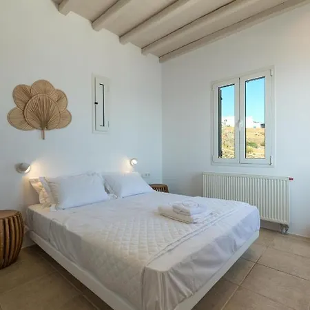 La Chapelle Est In Tinos *